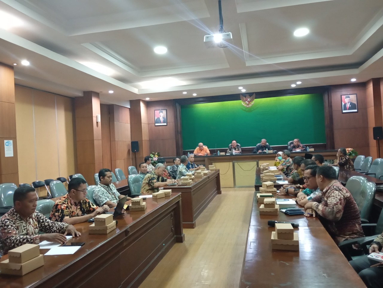 Rapat Koordinasi Awal Penyusunan Dokumen Jitupasna dan R3P bersama Sekretaris Daerah Kabupaten Jombang